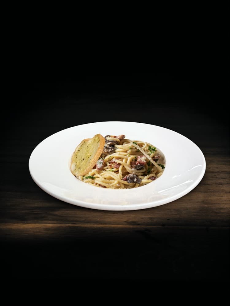 Carbonara with Streaky Beef