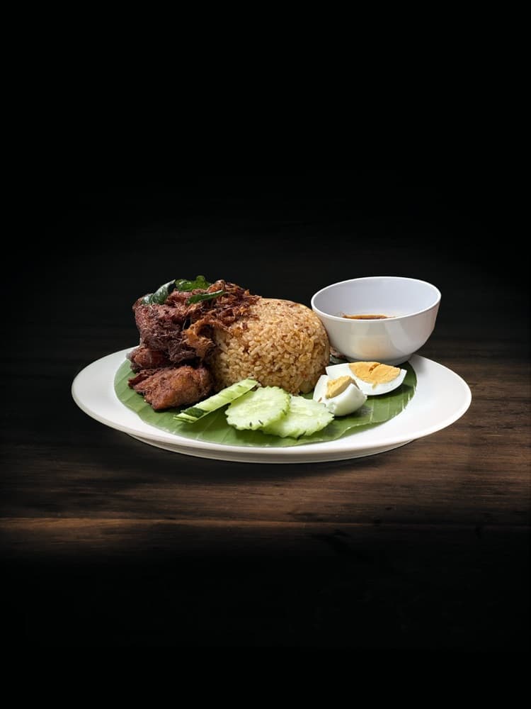Nasi Lemak Goreng Ayam Berempah